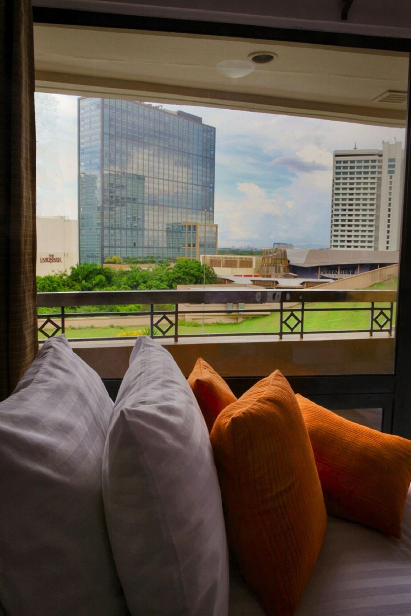 Bsa Tower Serviced Residences 马卡蒂 外观 照片